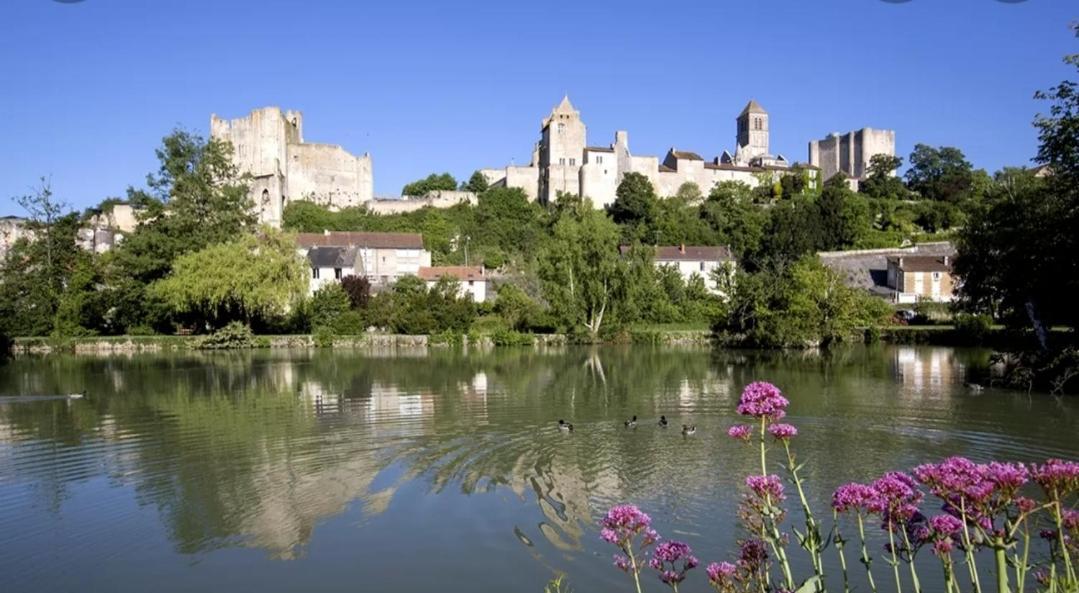 Appart'Hotel Chauvigny Exterior foto